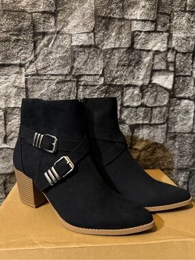 BRAND NEW Sun & Stone Ankle Boots with Buckle Detail
